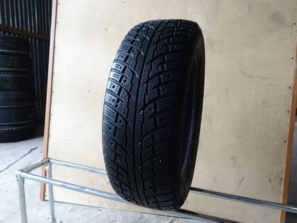 255 65 17 Kumho I Zen RV Stud KC16 11t0T