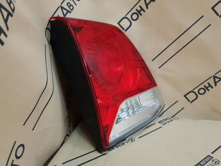 Фонарь левый Toyota Land Cruiser 200