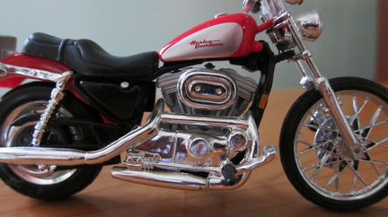 Модель мотоцикла Harley Dewidson 2002