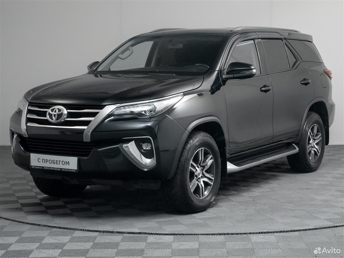 Land Cruiser Fortuner 2019