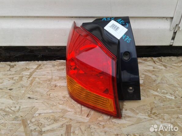 Фонарь Mitsubishi Asx 2013