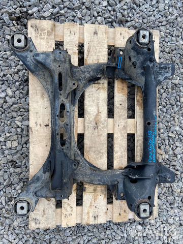 Подрамник передний Porsche Cayenne 1