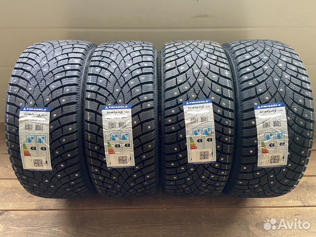 Triangle IcelynX TI501 215/65 R16 102T
