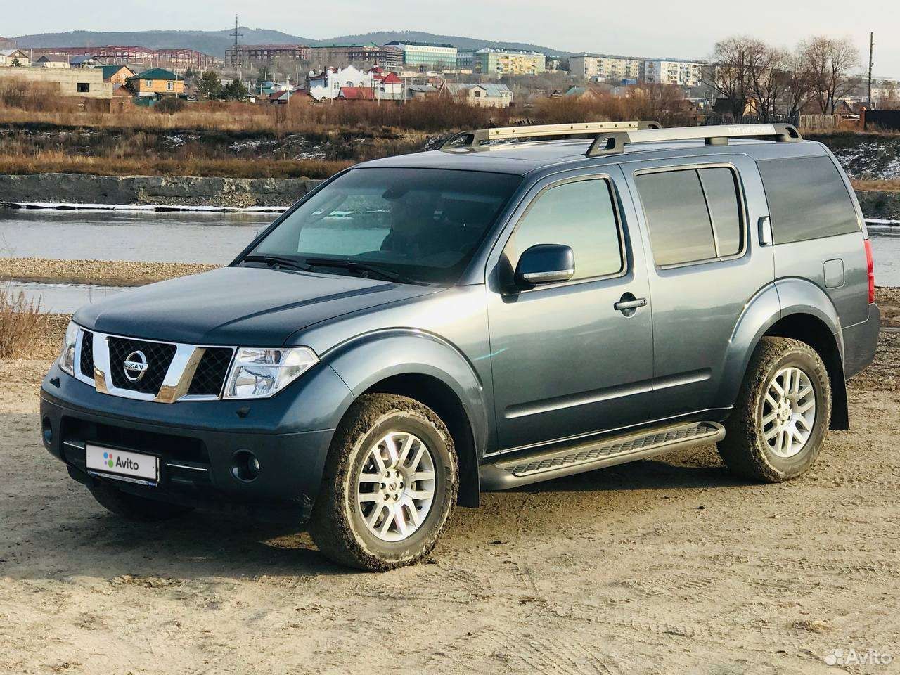 nissan pathfinder 2008