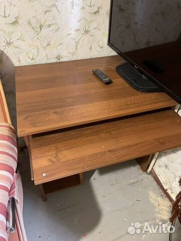 Компьютерный стол