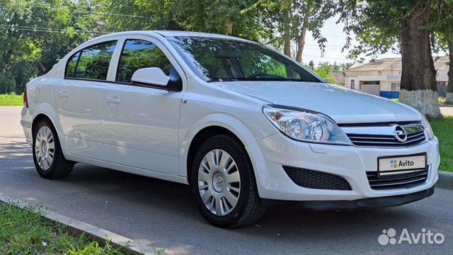 Opel Astra 1.6 МТ, 2010, 137 035 км