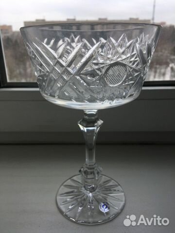 Хрустальная ваза на ножке, салатница