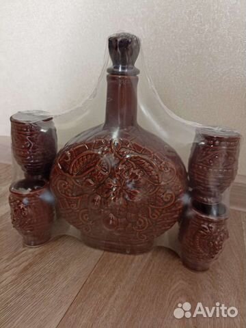 Графин со стаканами