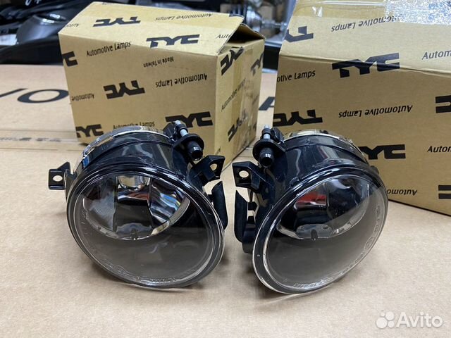 За 1шт Фара птф Тайвань TYC VW Polo Sedan 10-15