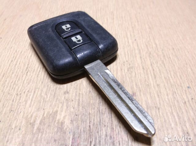 5WK4 876 /818 Nissan Murano чип ключ 2 кнопки