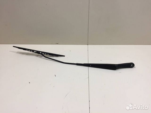 Поводок стеклоочистителя передний правый Volkswage