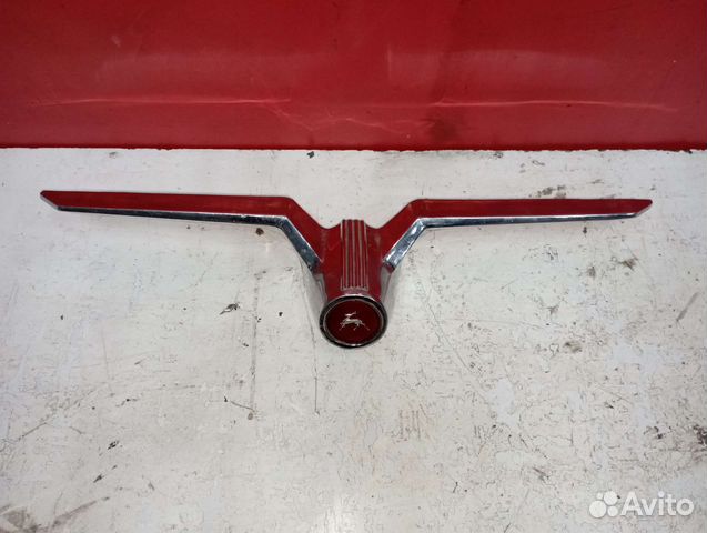 Накладка крышки багажника 21 волга