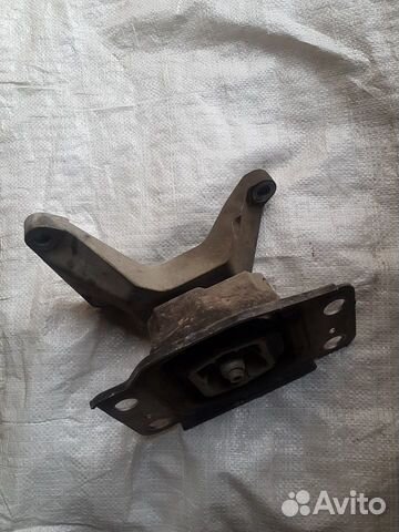 Подушка опоры кпп левая Форд Мондео 4 Ford Mondeo