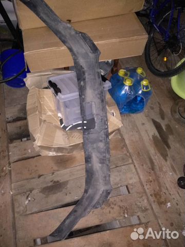 Накладка замка капота Audi Q7 4L 4l0807081