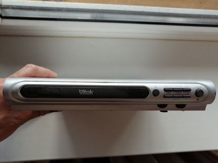 DVD-Player Vitek с сумкой-альбомом фильмов, музыки