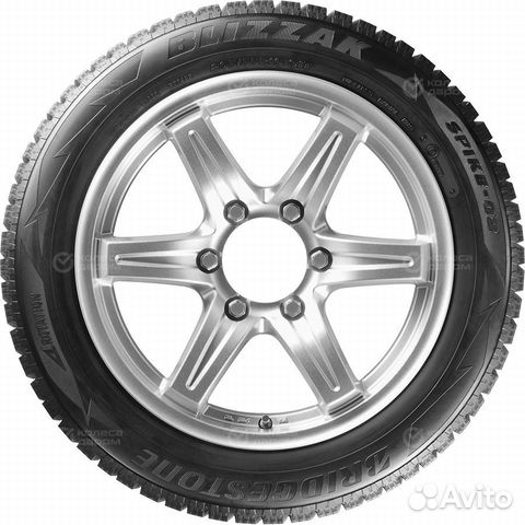 Bridgestone Blizzak Spike-02 SUV 235/55 R18 104T