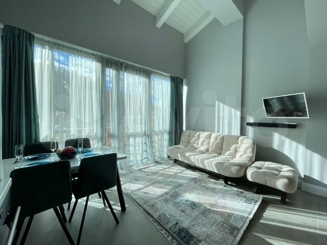 2-к. квартира, 62 м², 2/4 эт.