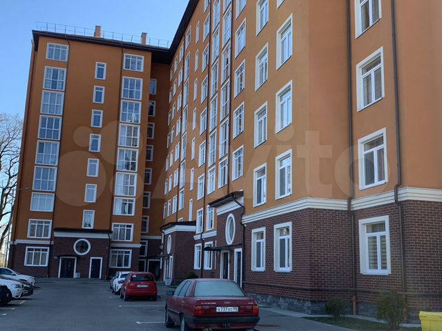 2-к. квартира, 61,9 м², 1/10 эт.