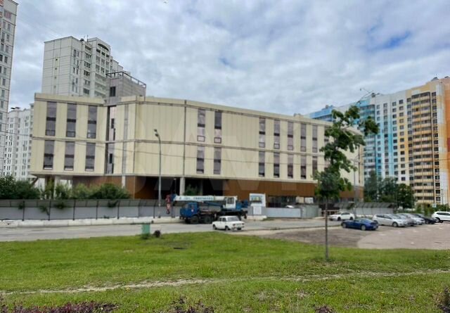 ПСН, Торговые от 43 до 3107 м². трц грис Молл