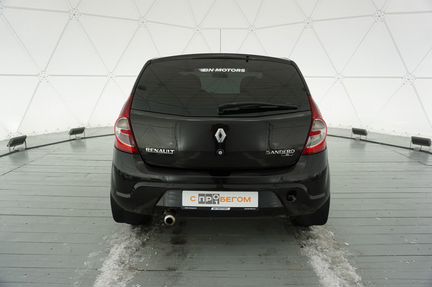 Renault Sandero, 2011