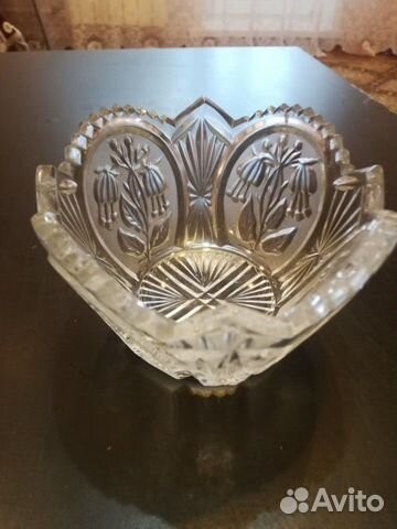 Хрустальная ваза