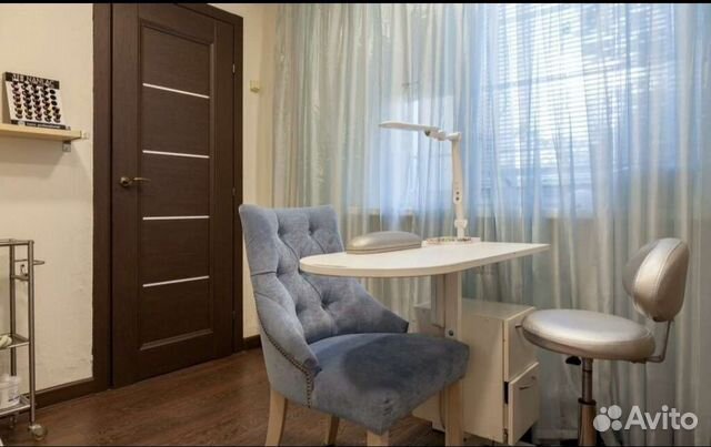 Мастер маникюра и педикюра