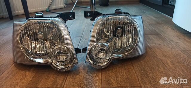 Ford Explorer IV фара