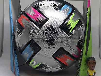 Футбольный мяч Uniforia London Лондон FS5078