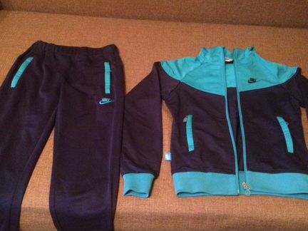 Спортивный костюм