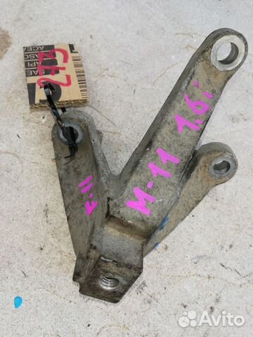 Кронштейн опорный Ford Focus