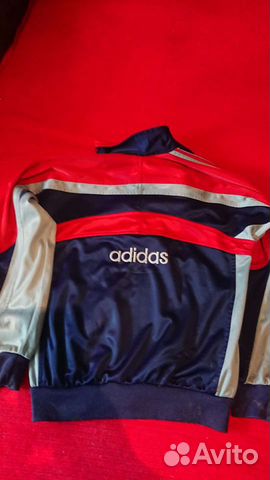 Отдам мастерку спортивную б.у