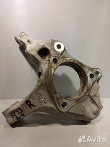 Кулак (цапфа) передний правый Chevrolet Cruze