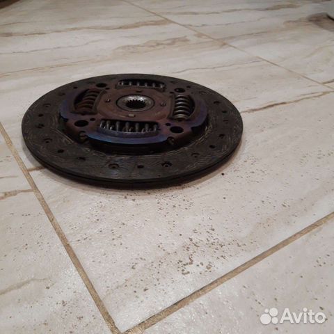 Диск сцепления митцубиши лансер- 10