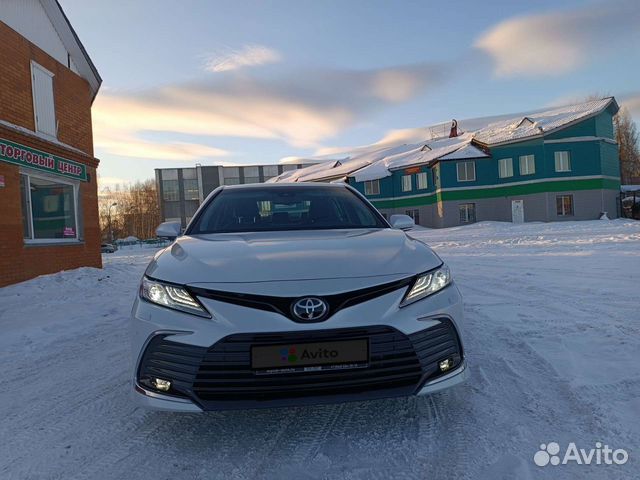 Toyota Camry 2.5 AT, 2022, 2 000 км