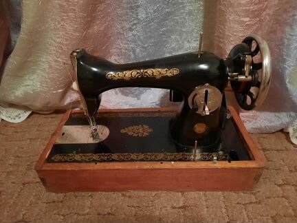 Швейная машинка