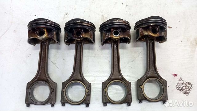 Поршень- шатун VW Passat CC