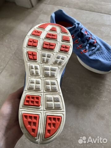 Кроссовки найк