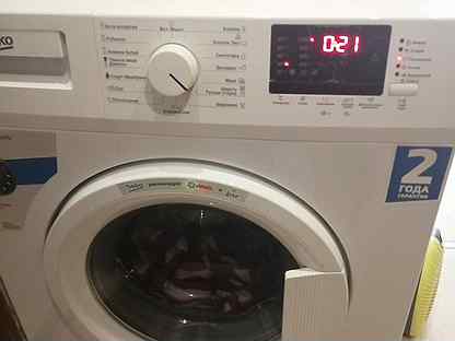 Продам стиральную машину бу 10 месяцев