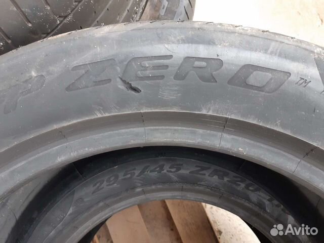 Pirelli P Zero 295/45 R20