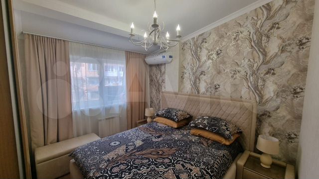 4-к. квартира, 90 м², 3/4 эт.