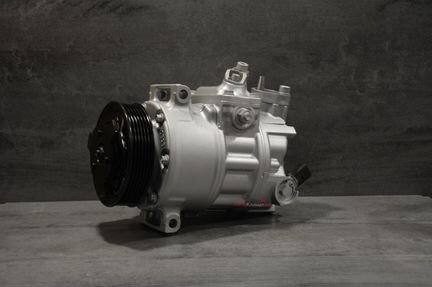 Компрессор кондиционера VAG