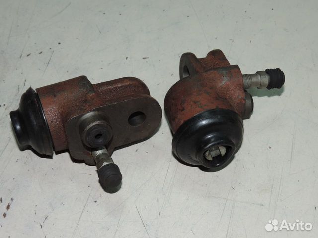 Цилиндр тормозной передний левый УАЗ-469.452