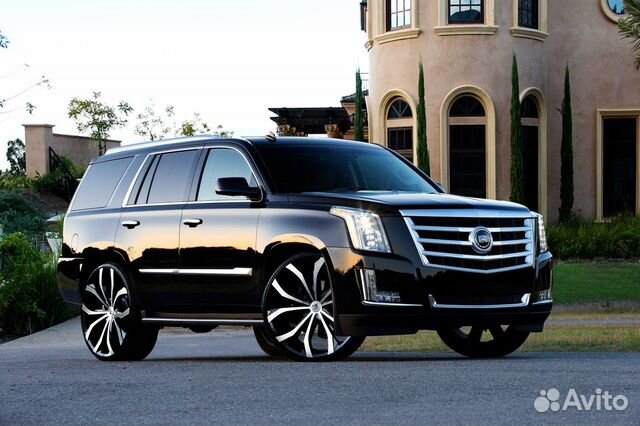 Диски Lexani R22 6x139.7 Cadillac Escalade / Tahoe