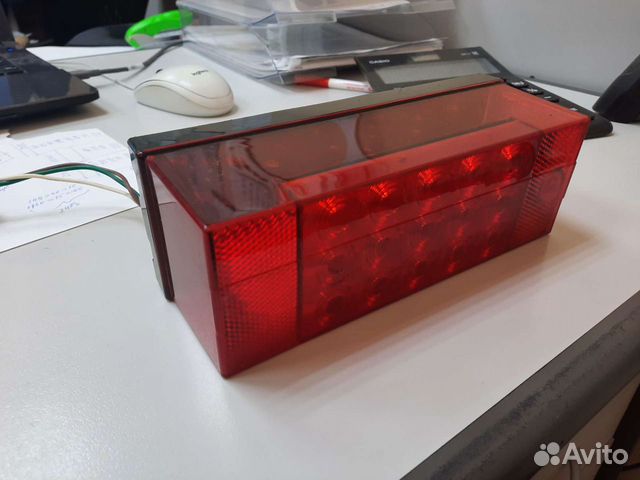 Американский задний правый фонарь для телеги
