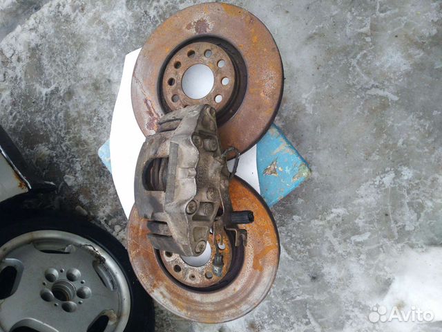 Супорт Ауди А6 с5