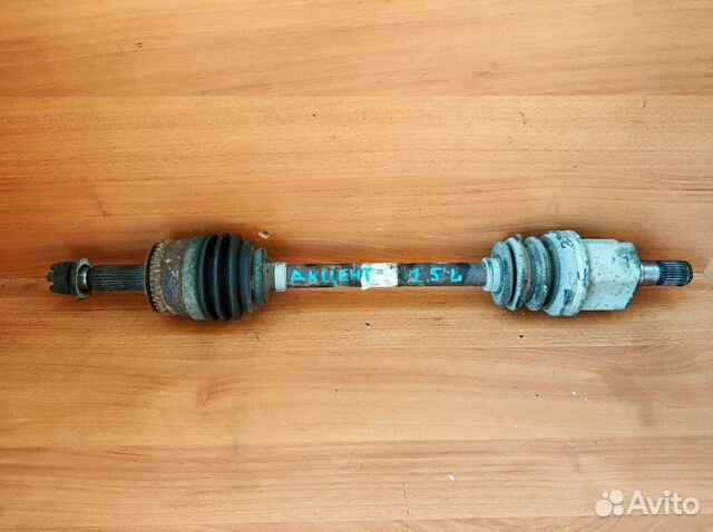 Полуось левая Хюндай Акцент 1,5 с абс