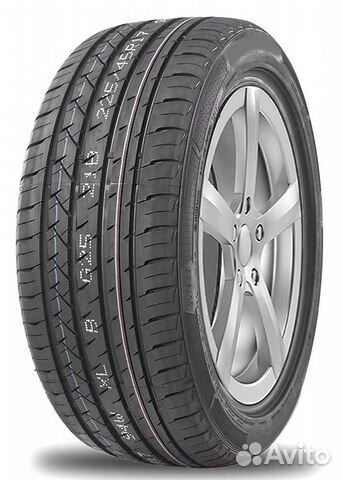Roadmarch Prime UHP 08 235/45 R18 97W