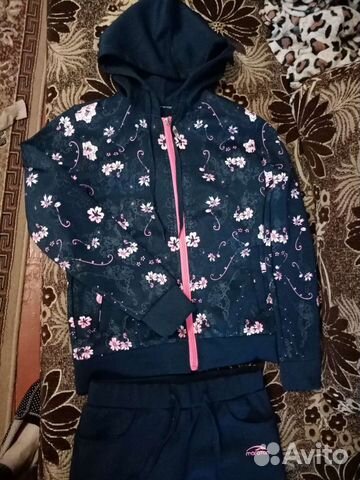 Спортивный костюм для девочки 10-12 лет