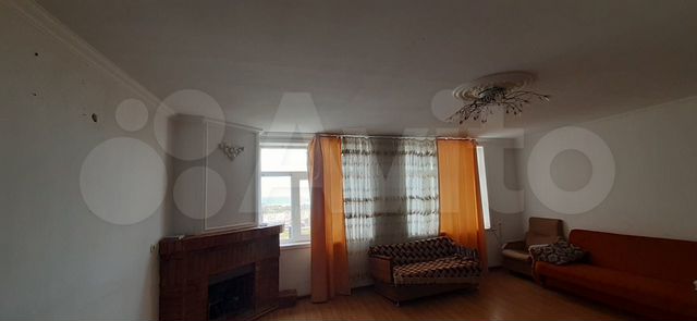 4-к. квартира, 78 м², 2/5 эт.