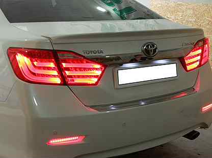 Задние фонари BMW стиль для Toyota Camry V50